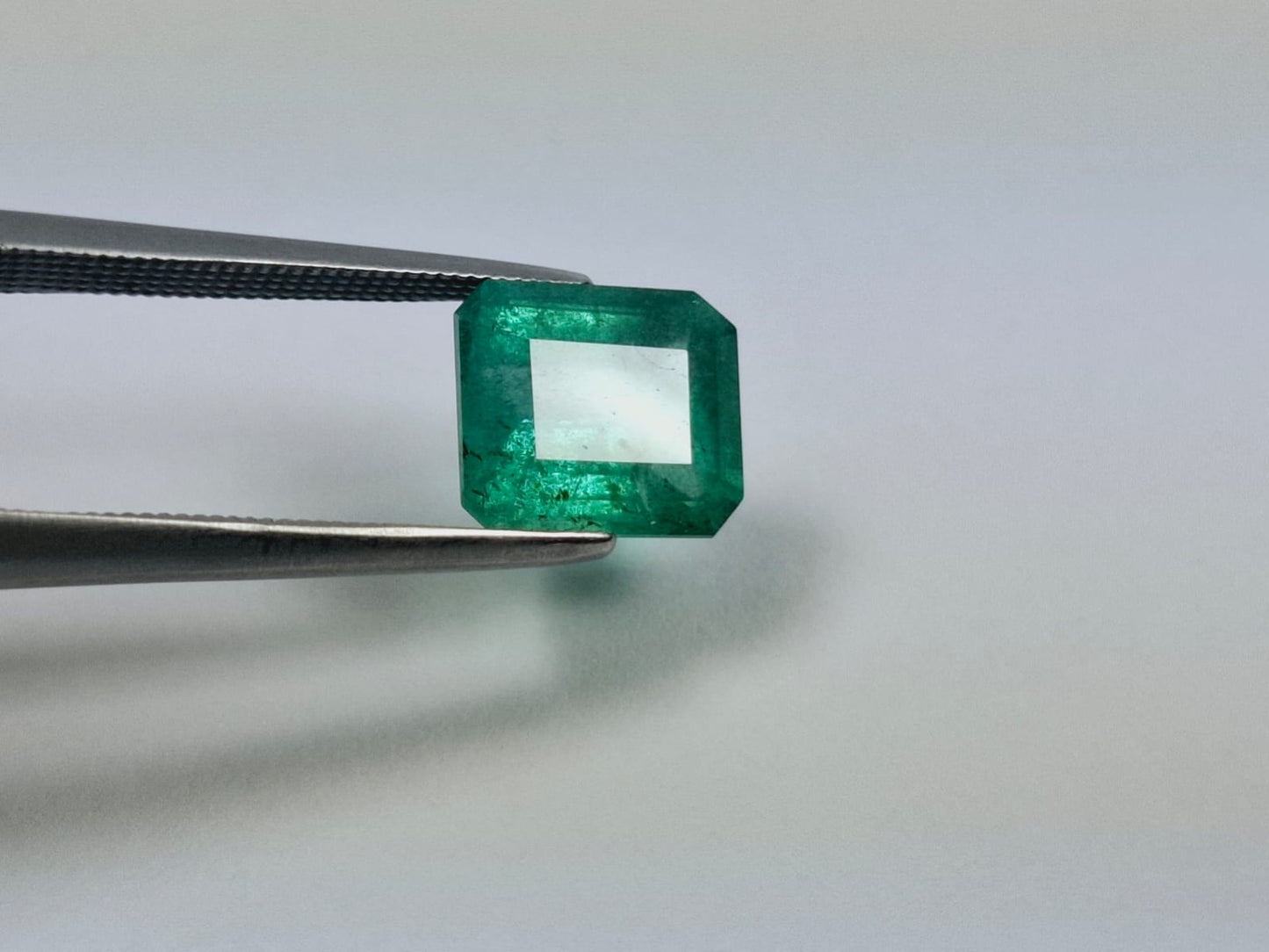 2.74ct Emerald 9x7mm