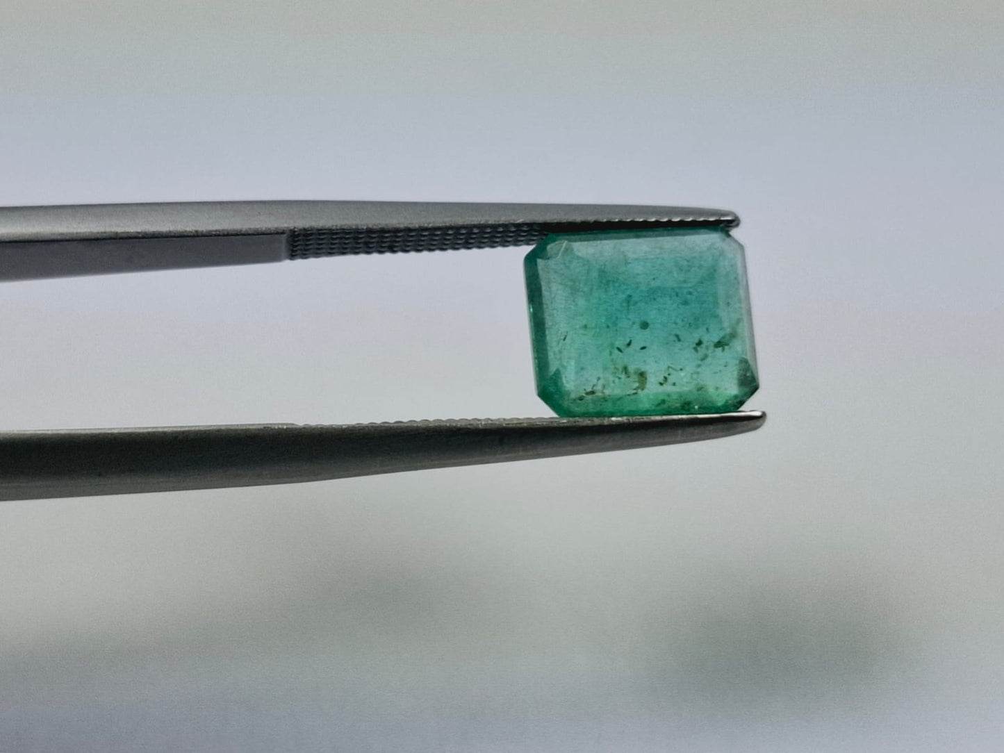 2.74ct Emerald 9x7mm