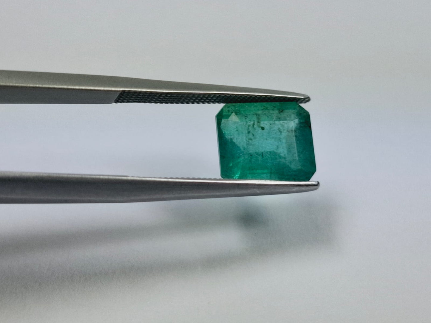 2.74ct Emerald 9x7mm