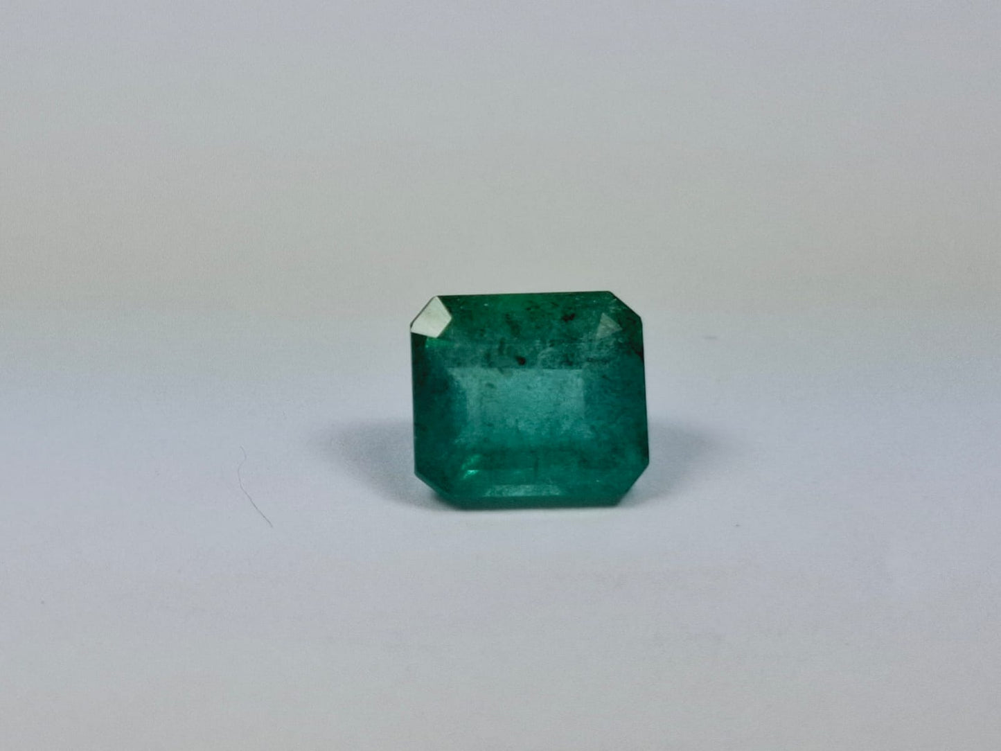 2.74ct Emerald 9x7mm