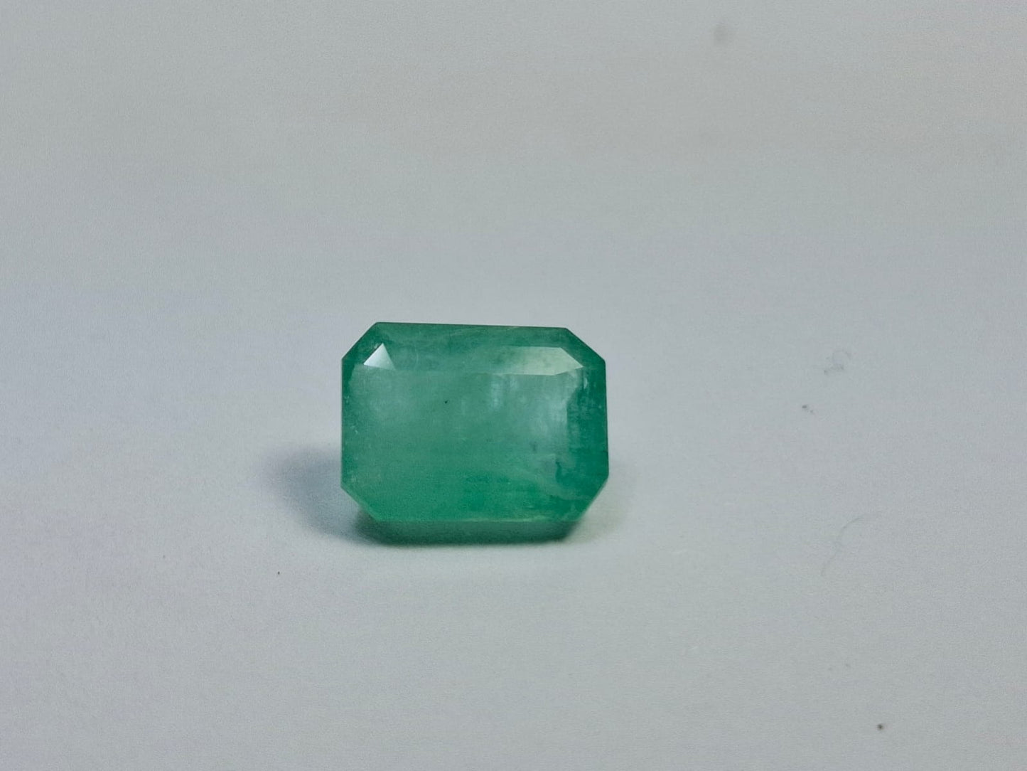 2.79ct Emerald 10x7mm