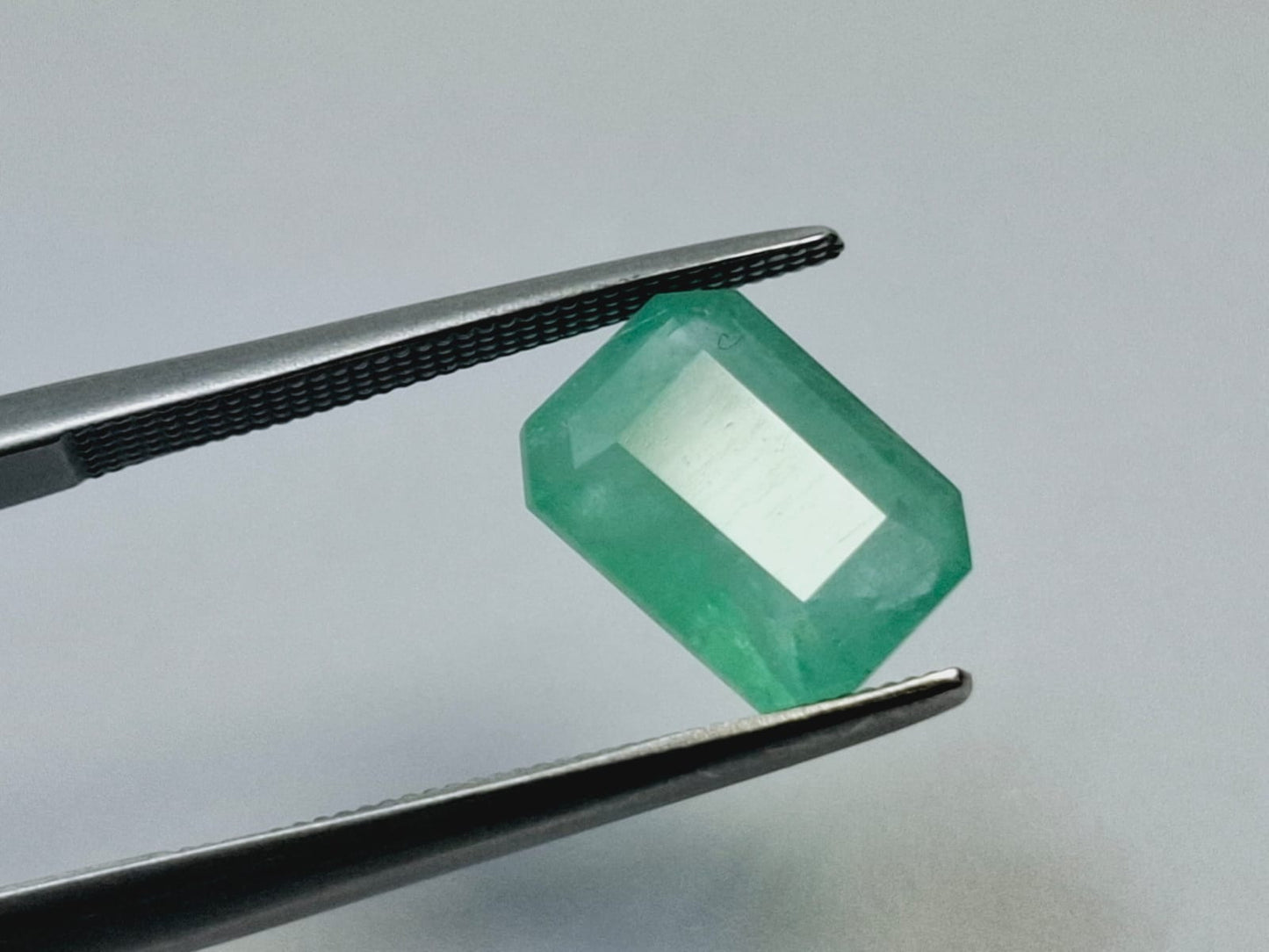 2.79ct Emerald 10x7mm