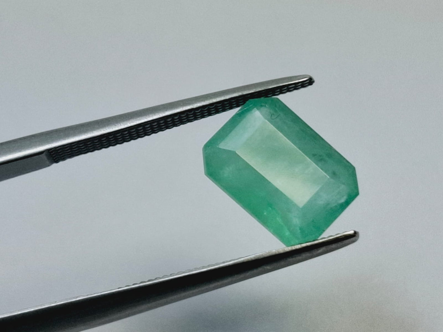 2.79ct Emerald 10x7mm