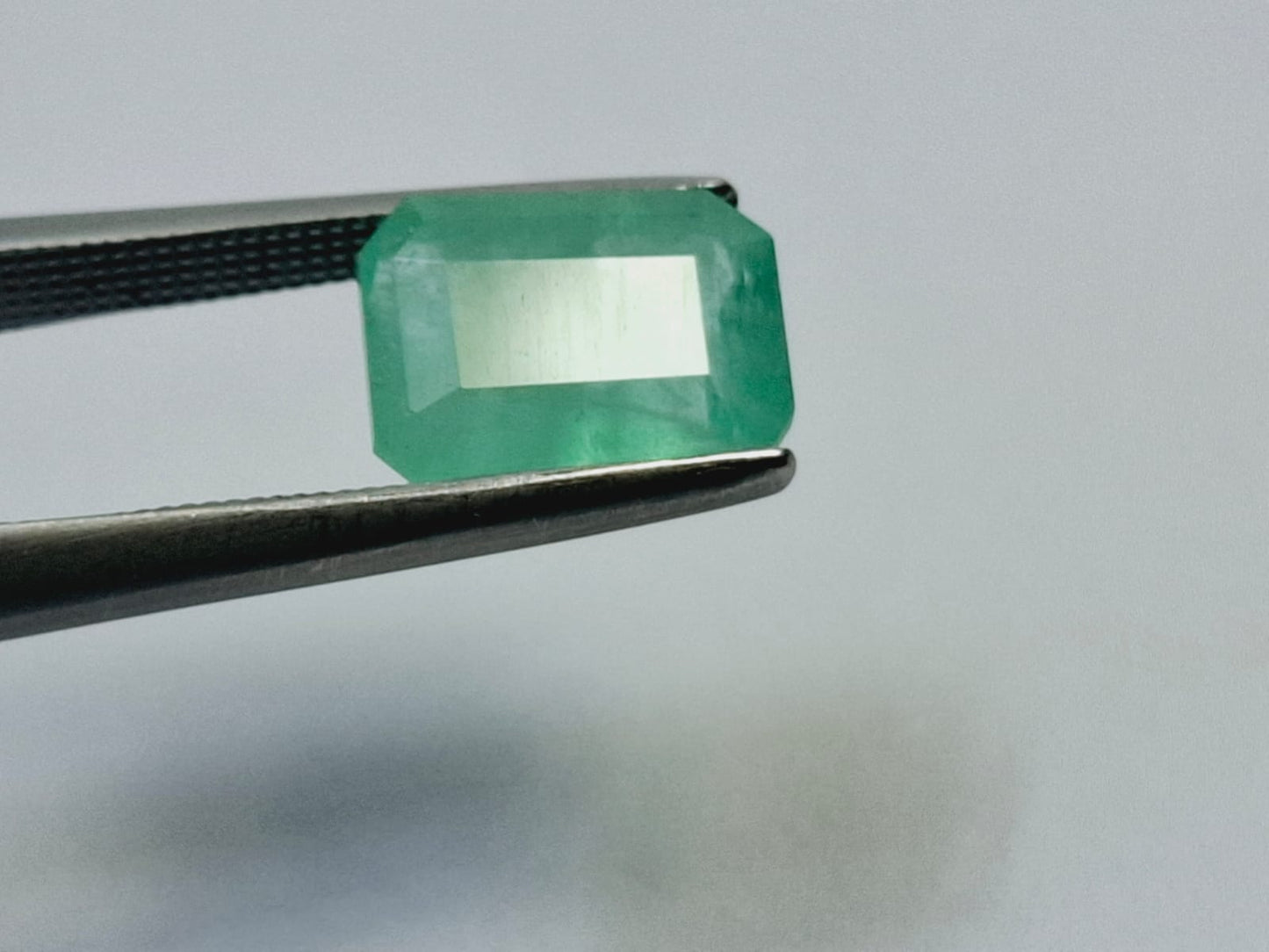 2.79ct Emerald 10x7mm