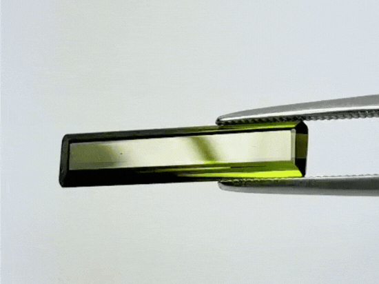 2.97ct Tourmaline Bicolor 19x4mm