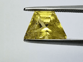 3.50ct Chrysolite 11x7mm