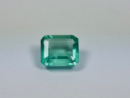 2.84ct Emerald 9x8mm
