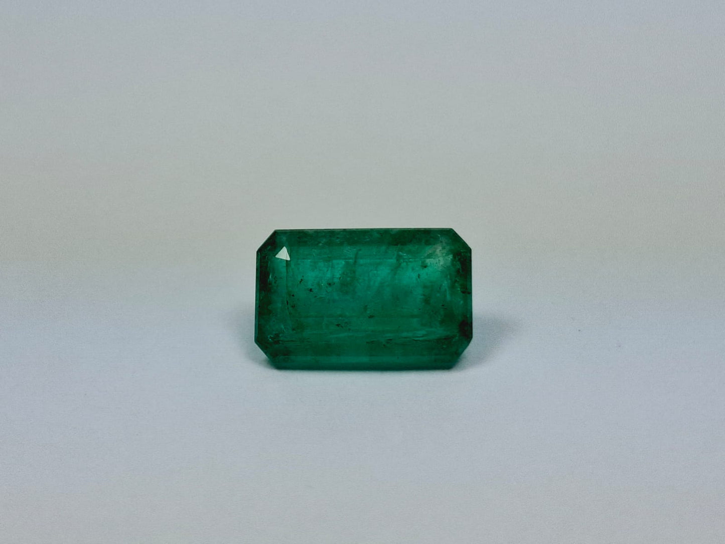 4.30ct Emerald 12x8mm