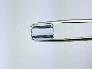 5.25ct Aquamarine 12x8mm