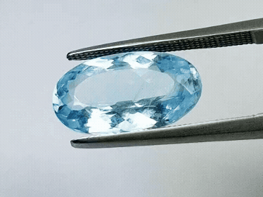 5.50ct Aquamarine with Needle 15x8mm