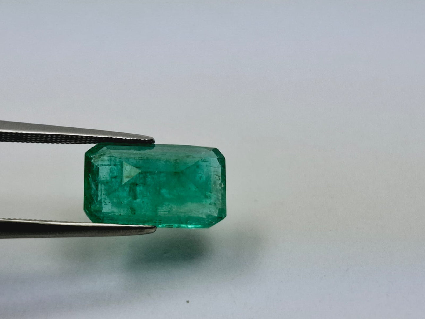 5.50ct Emerald 15x9mm