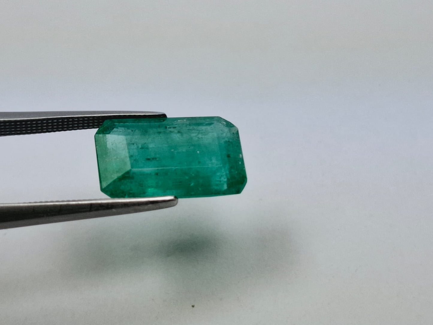 5.50ct Emerald 15x9mm