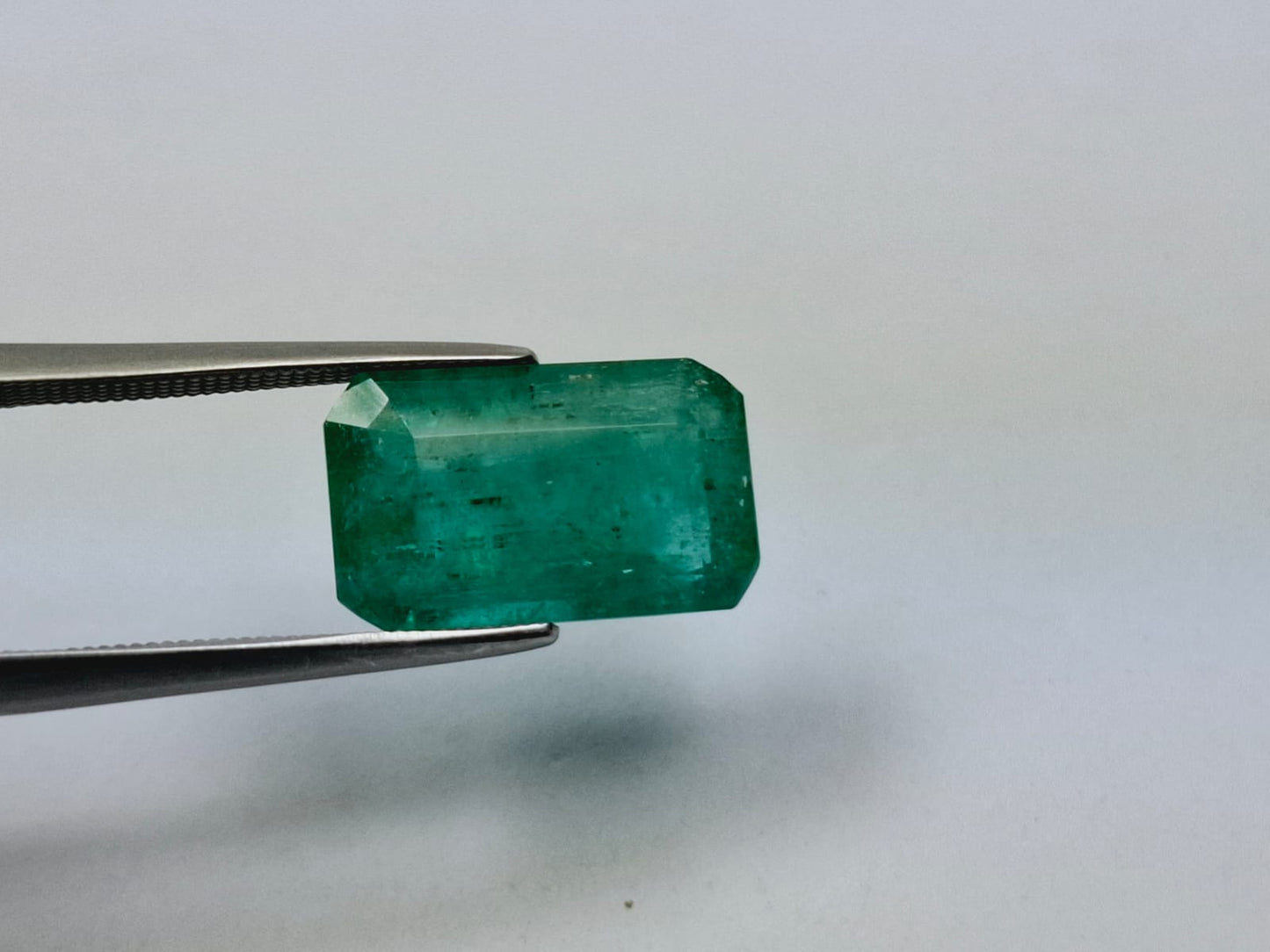 5.50ct Emerald 15x9mm