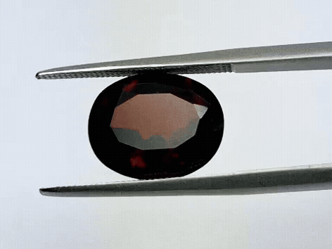 6.60ct Garnet 12x10mm