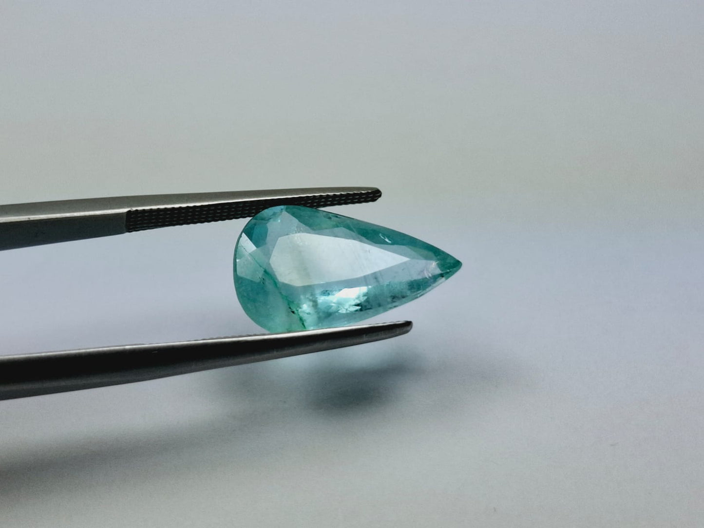 4.40ct Emerald 16x10mm