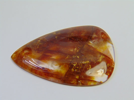 101.25ct Quartz With Inclusion 60x40mm