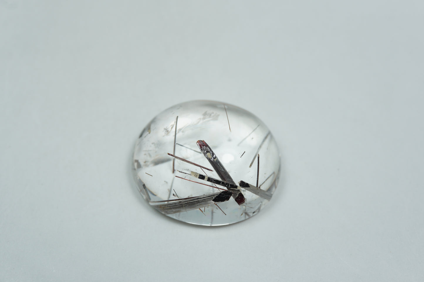 29.05ct Quartz with inclusion cabochon 22x19mm