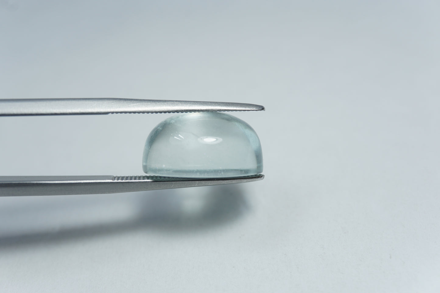 11ct Aquamarine cabochon 15x12mm