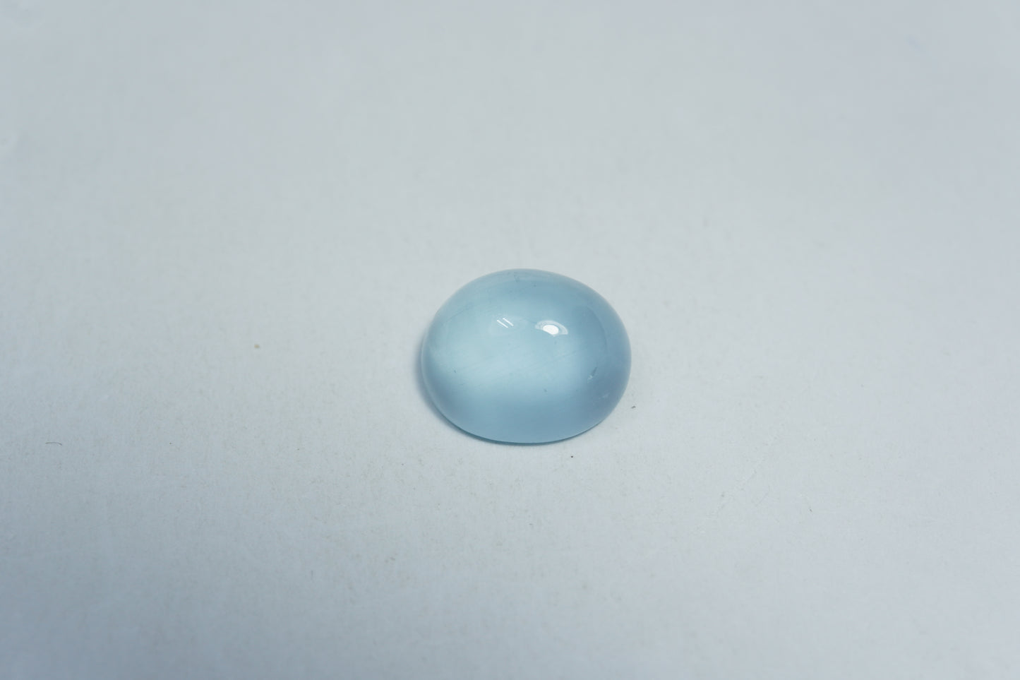 5.35ct Aquamarine cabochon 12x10mm