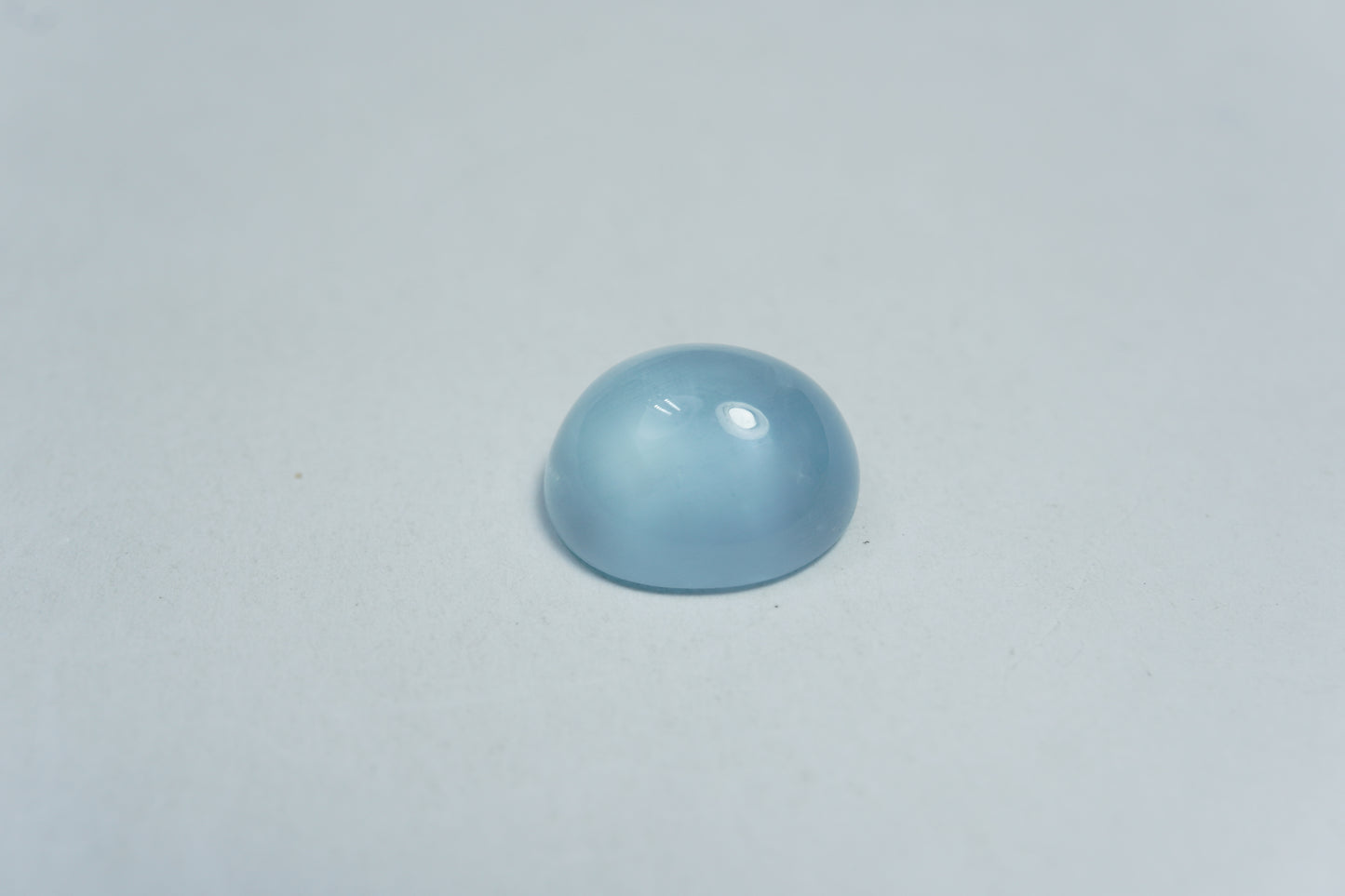 5.35ct Aquamarine cabochon 12x10mm