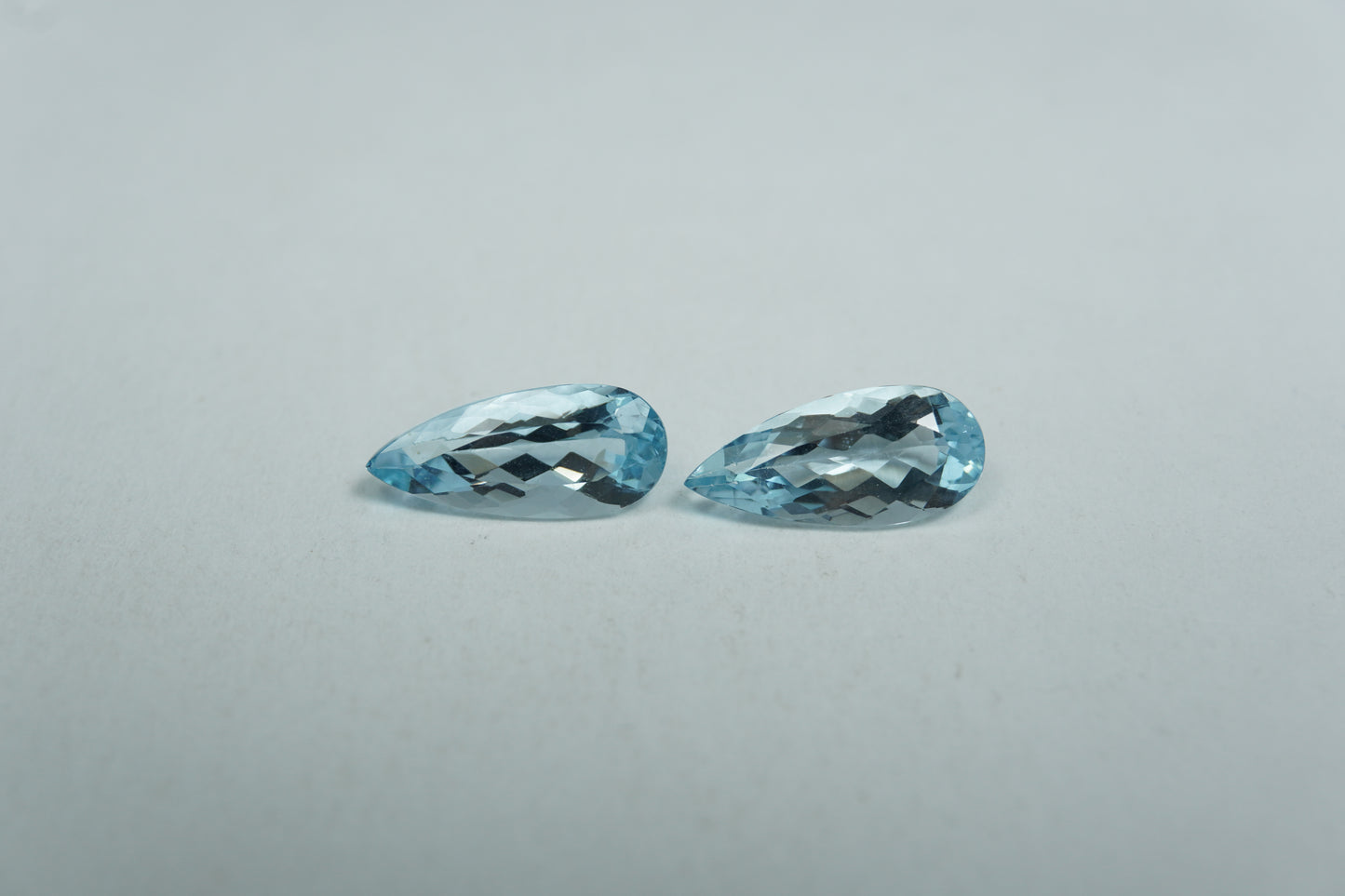 2.28ct Aquamarine 11x5mm
