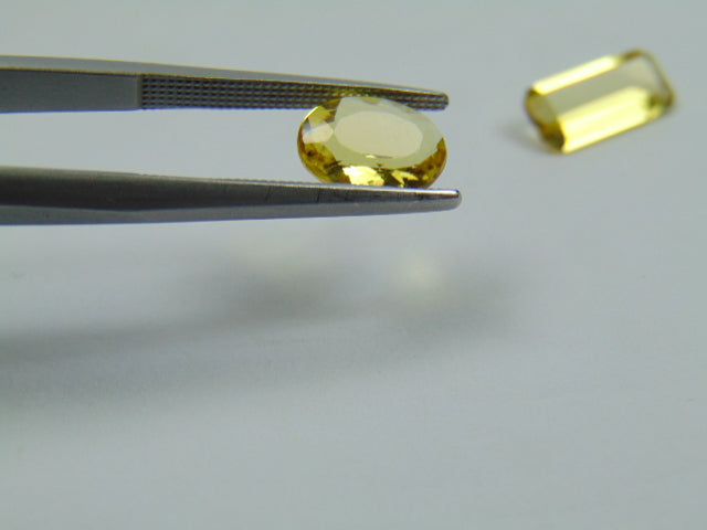 3.05ct Beryl 9x7mm 12x5mm