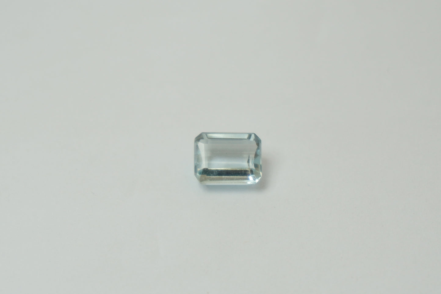 2.10ct Aquamarine 8x6mm