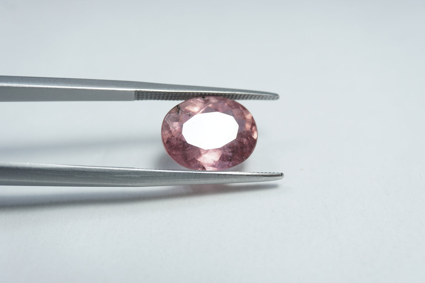 4.80ct Tourmaline pink 12x10mm