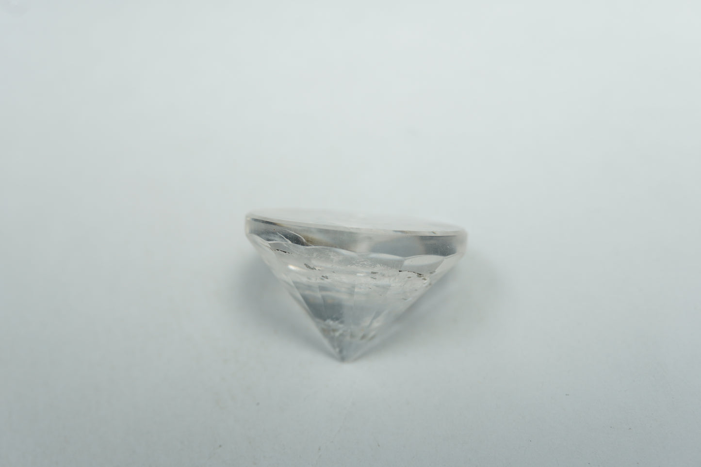 21ct Quartz with inclusion 19mm