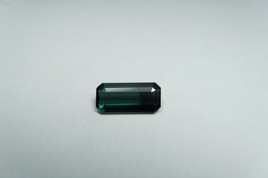 1.40ct Tourmaline Bicolor 10x5mm