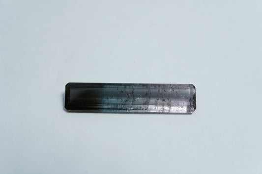 6.20ct Tourmaline bicolor 29x6mm