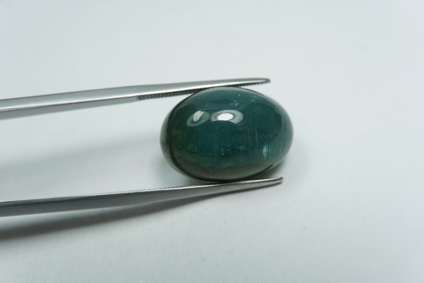 19.95ct Tourmaline cabochon 18x13mm