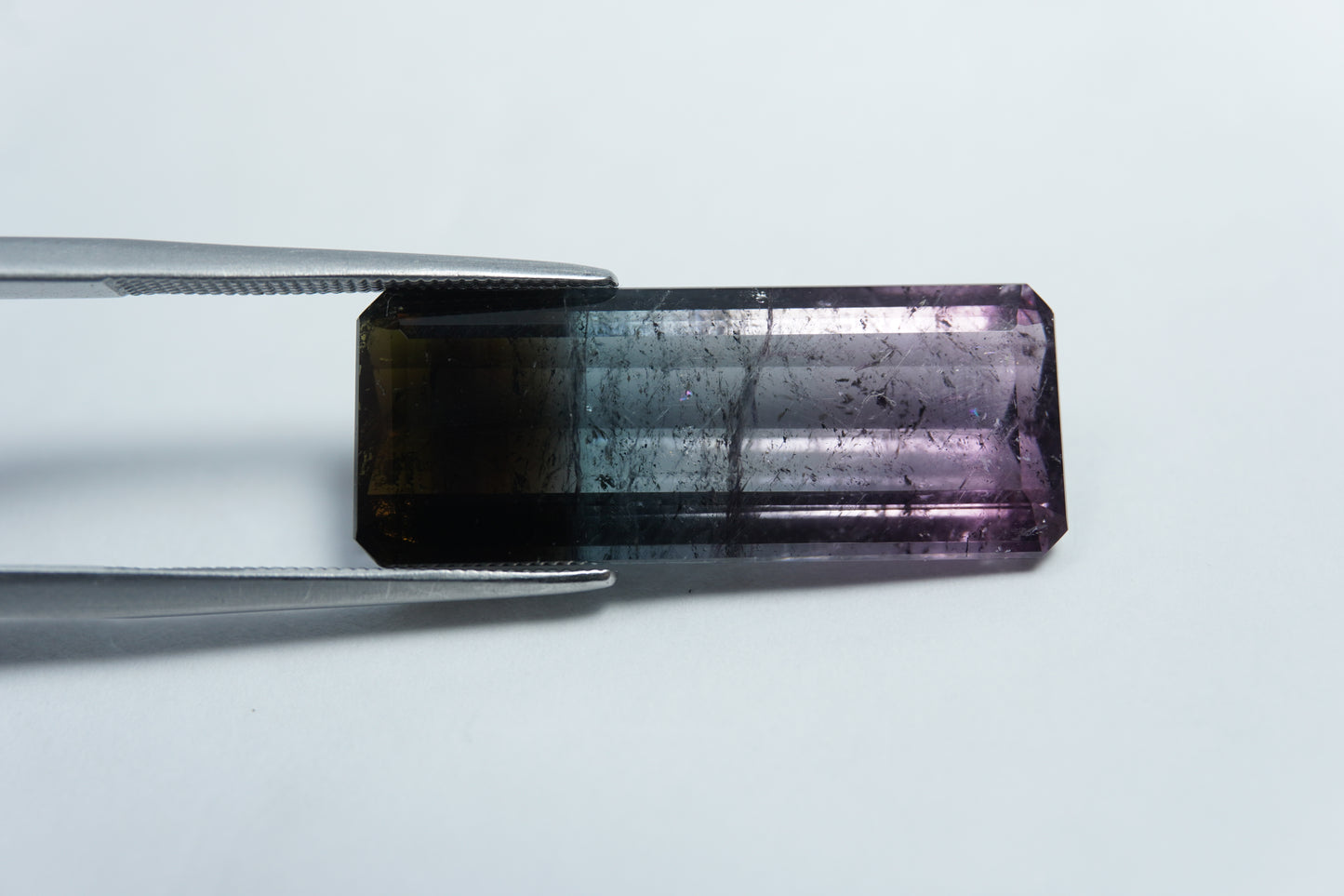 16.80ct Tourmaline bicolor 27x20mm