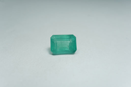 3.78ct Emerald 10.5x8mm