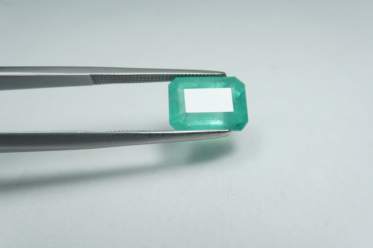 3.78ct Emerald 10.5x8mm
