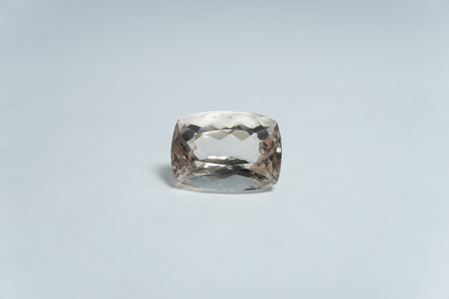 4.90ct Morganite 12x9mm