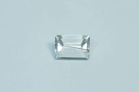 4.30ct Quartz crystal 12x9mm