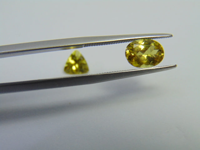 2.30ct Chrysolite 8x6mm 6mm