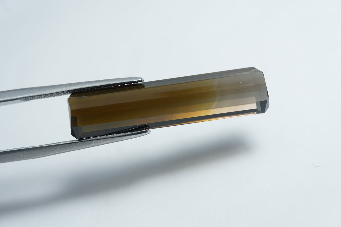 11.50ct Tourmaline bicolor 30x7mm