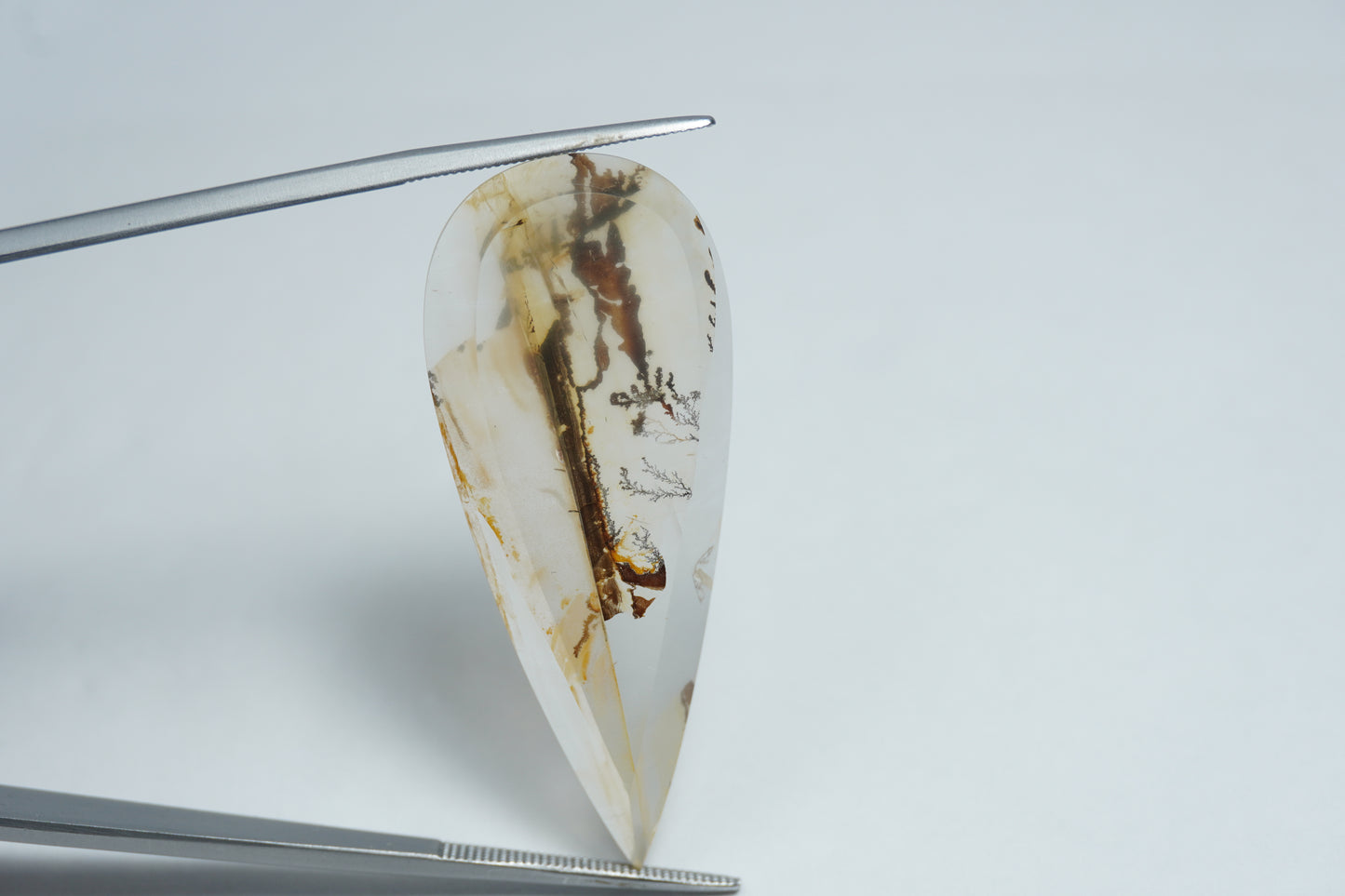 29.70ct Dendrite 44x18mm