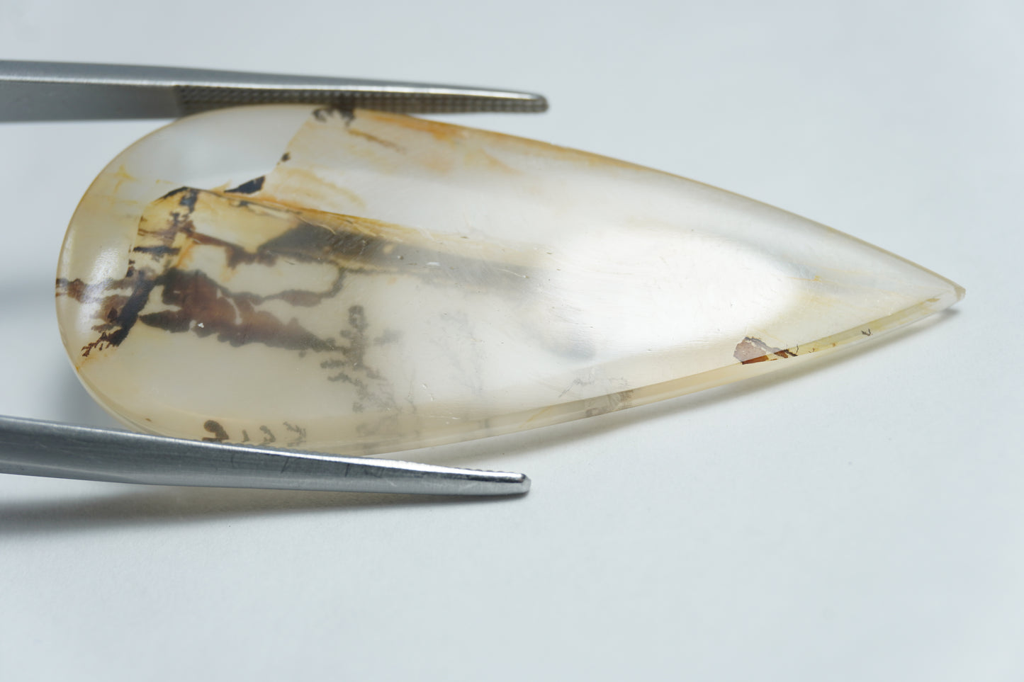 29.70ct Dendrite 44x18mm