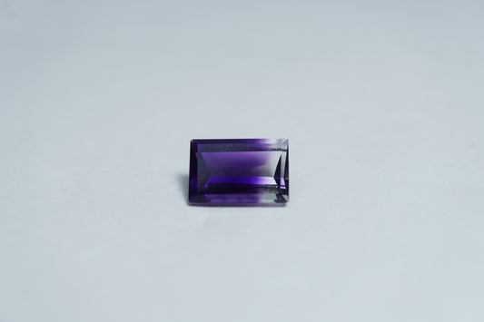 1.60ct Amethyst bicolor 9x6mm