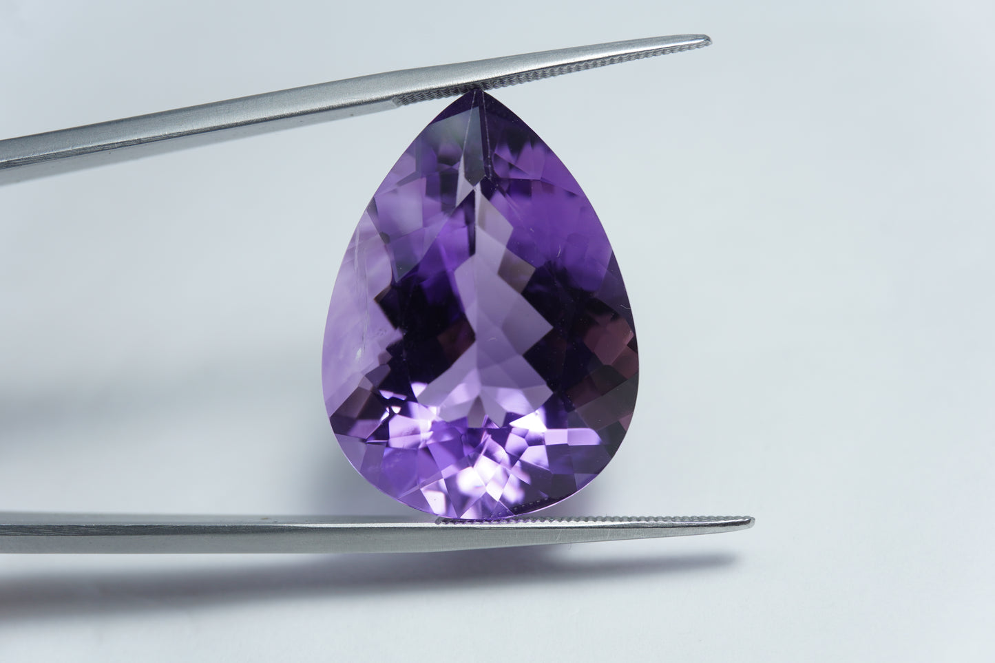 26.10ct Amethyst 25x18mm