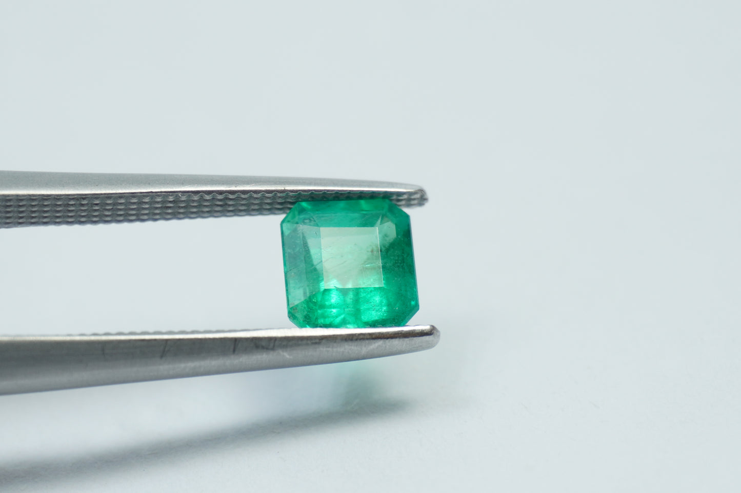 0.88ct Emerald 6x5.5mm - Final Price