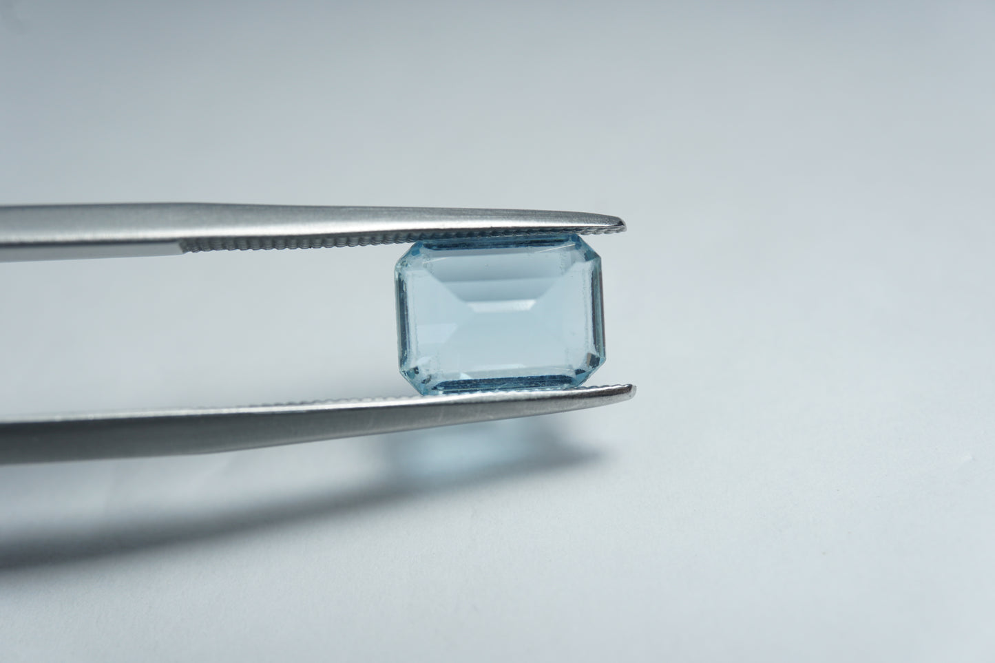 2ct Aquamarine 8x6mm