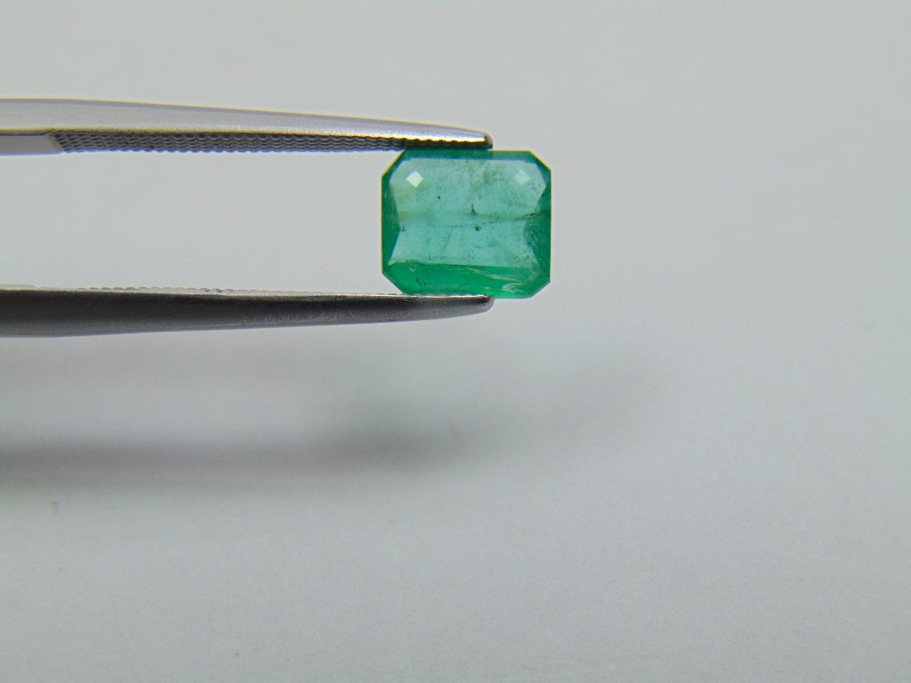 0.98ct Emerald 7x6mm