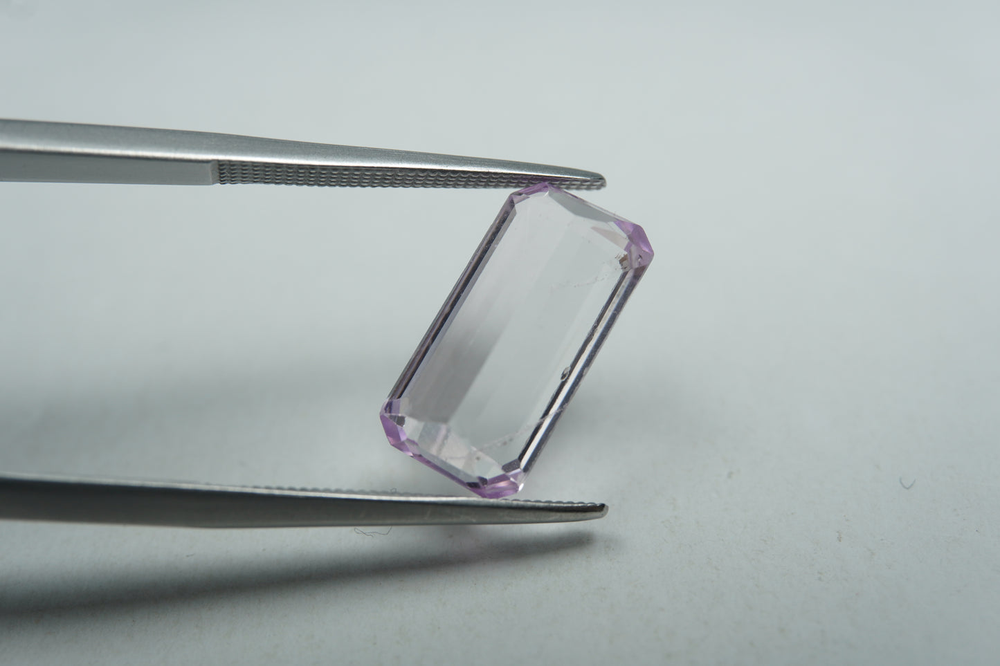 5.40ct Kunzite 15x8mm