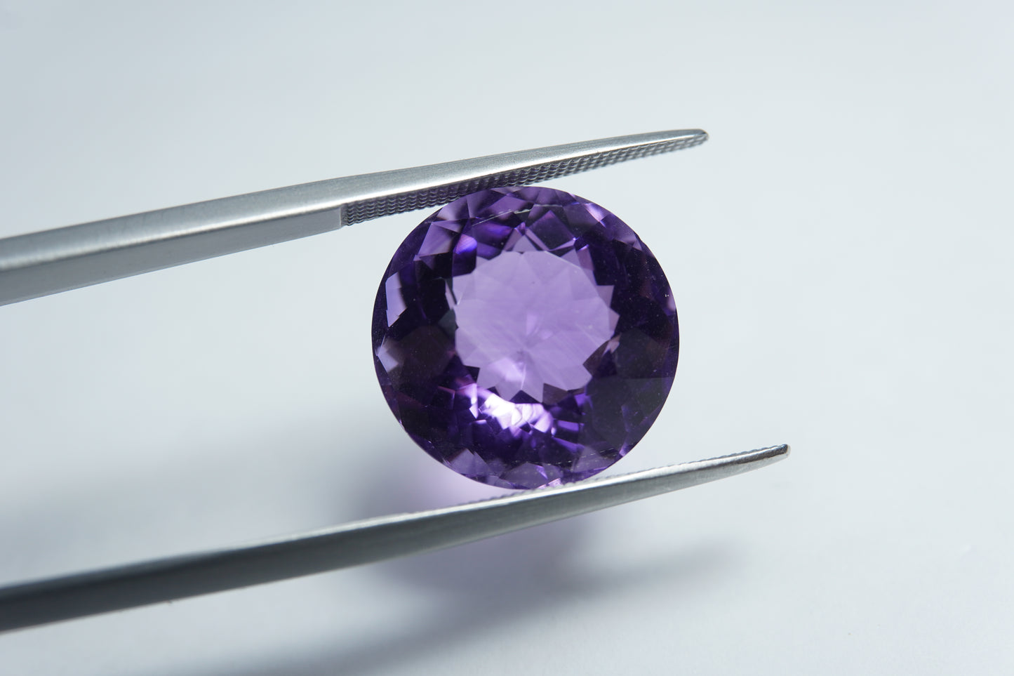 11.65ct Amethyst 14mm