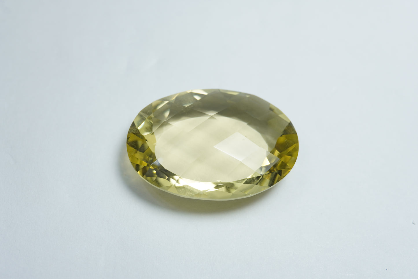 32ct Green gold 21x28mm