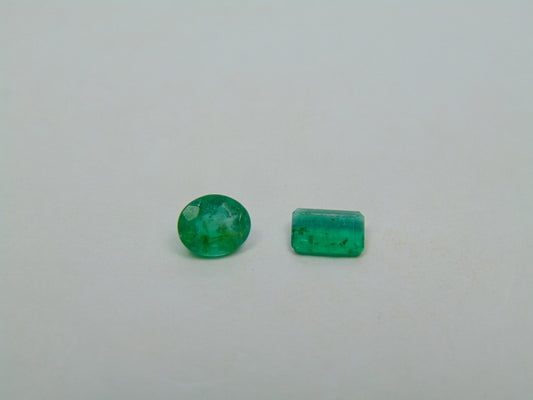 0.86ct Emerald 6x5mm 6x4mm